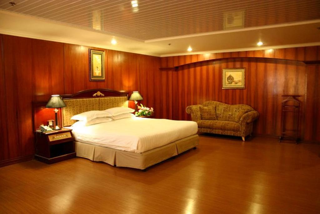 Grand Regal Hotel Bacolod Oda fotoğraf