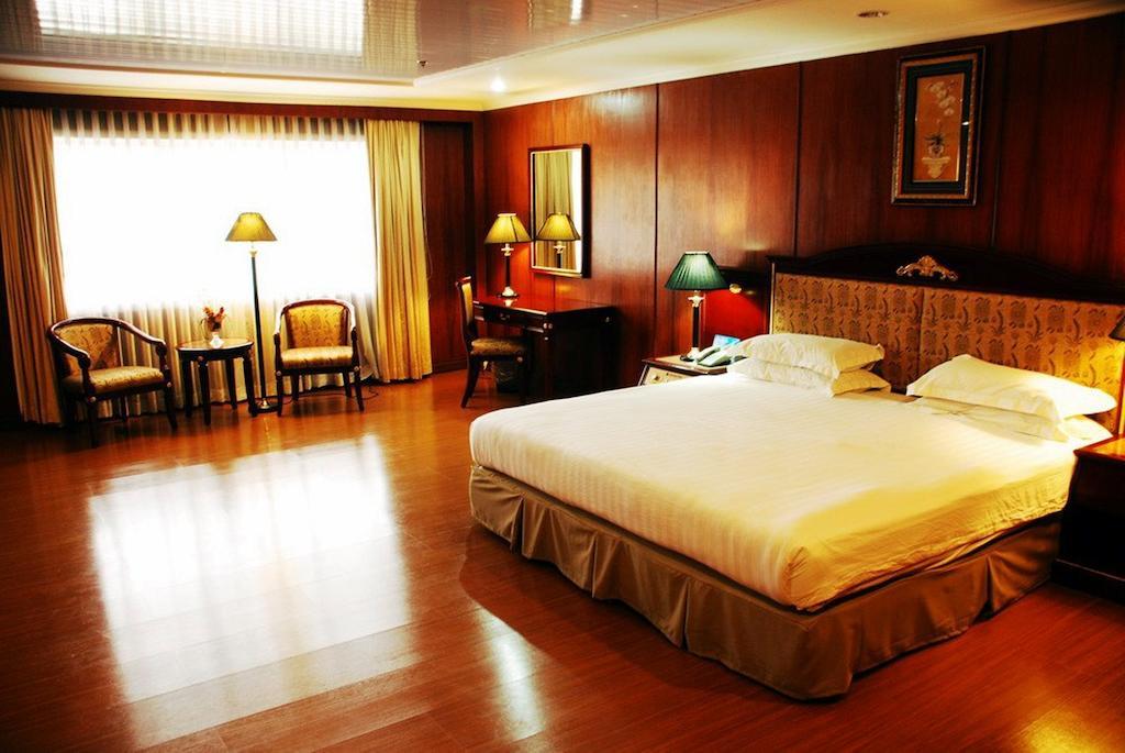 Grand Regal Hotel Bacolod Oda fotoğraf