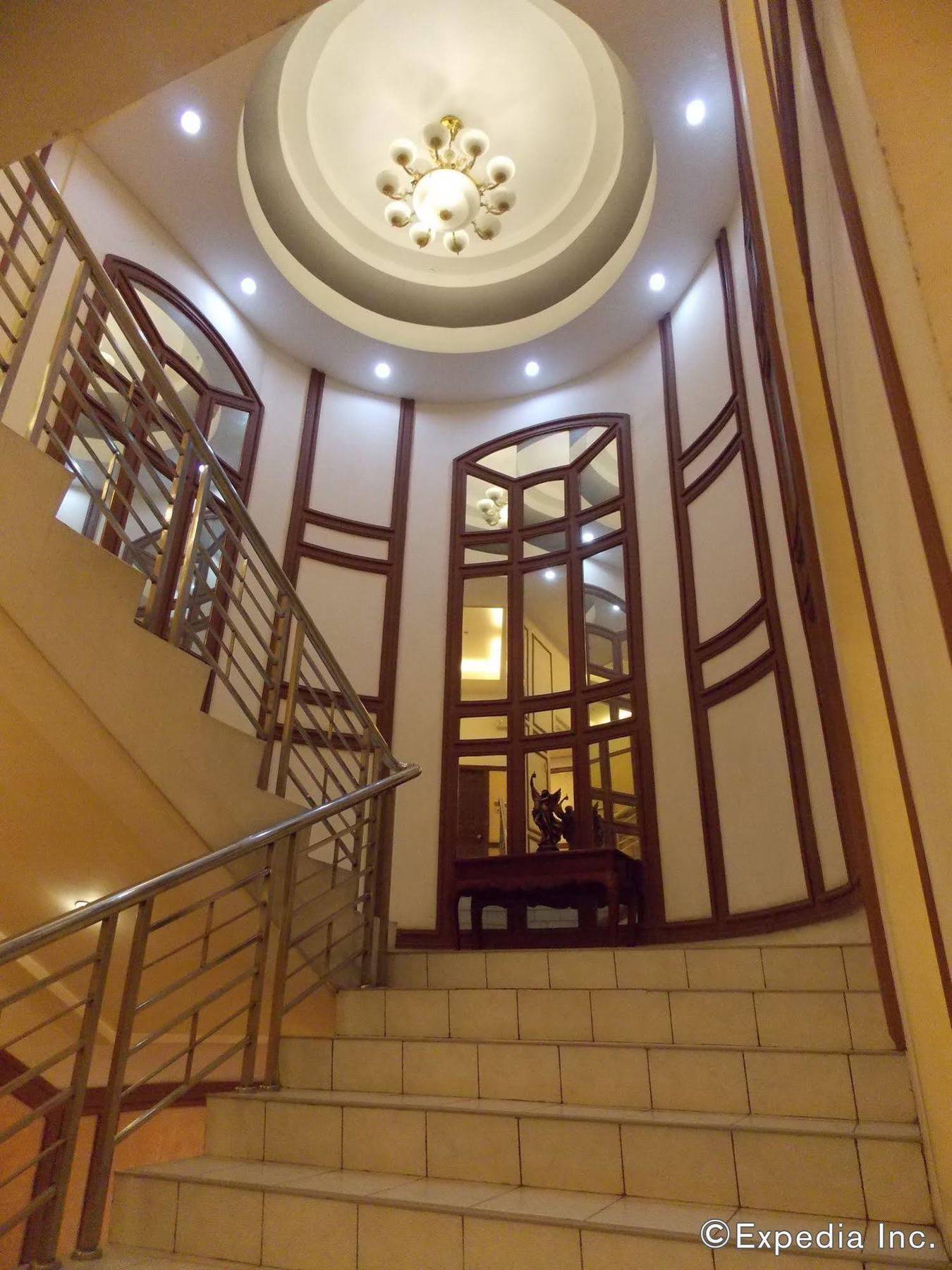 Grand Regal Hotel Bacolod Dış mekan fotoğraf