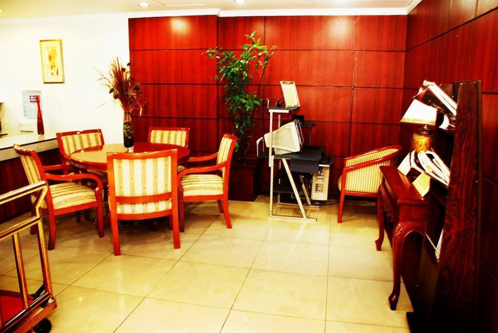 Grand Regal Hotel Bacolod Dış mekan fotoğraf